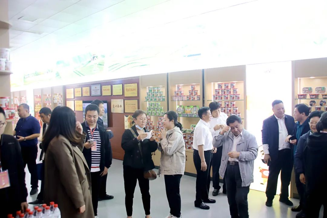 参观PP电子游戏公司 参观PP电子游戏公司
