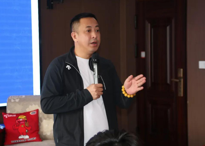 1743992082197846 韩玉龙教员讲话.jpg