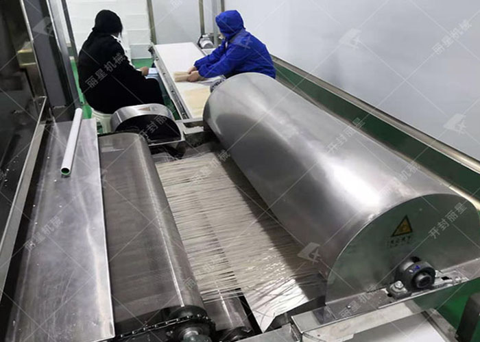 粉条机的出产流程和手工粉条有何区别？
