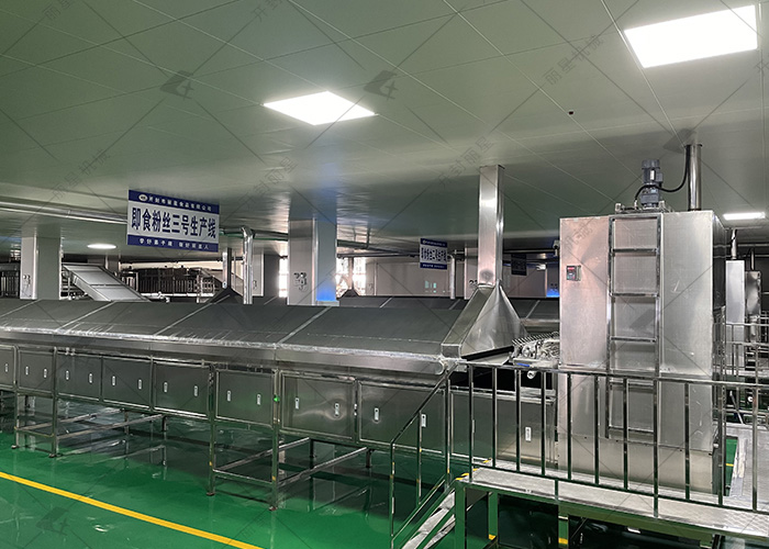 1761725228140609 酸辣粉出产线.jpg